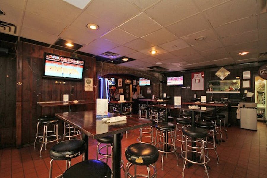 The Best Loop Bars For Drinks After Work Chicago The Infatuation